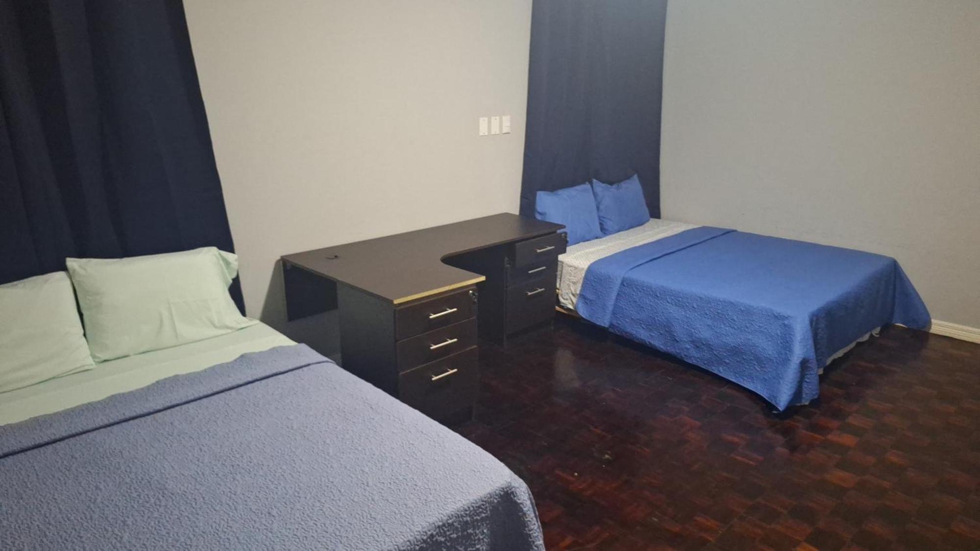 Carolina Hostel San José Esterno foto